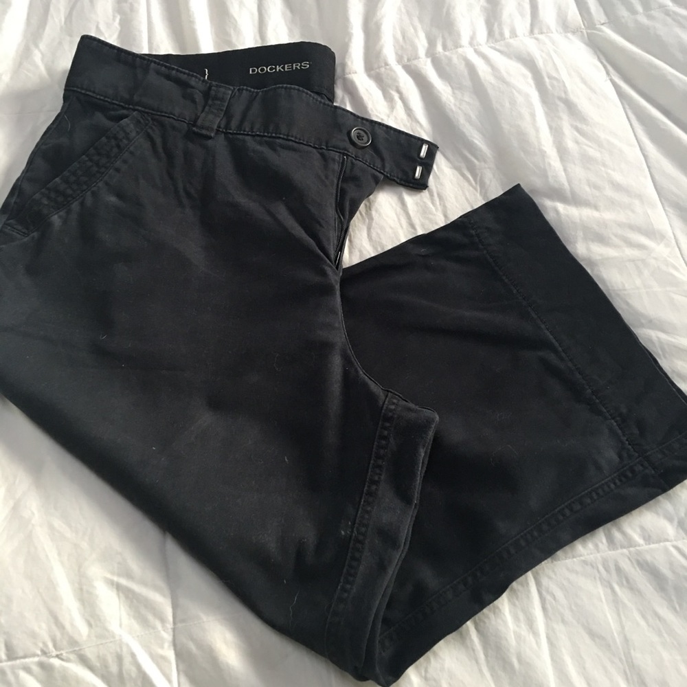 Dockers Women’s Capris - image 1